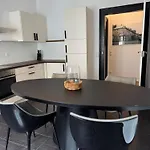Historical Luxury Homes - Familiensuite Mit Terrasse Apartamento Friburgo em Brisgóvia