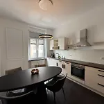 Historical Luxury Homes - Familiensuite Mit Terrasse