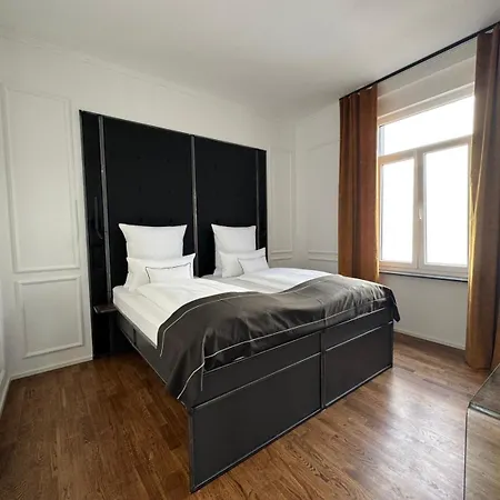 Historical Luxury Homes - Familiensuite Mit Terrasse Freiburg im Breisgau