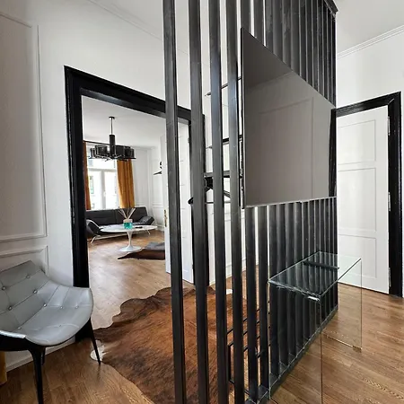 Historical Luxury Homes - Familiensuite Mit Terrasse *