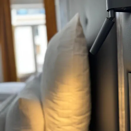 Historical Luxury Homes - Familiensuite Mit Terrasse Apartmán *