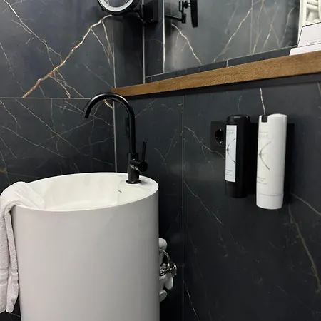 Apartamento Historical Luxury Homes - Familiensuite Mit Terrasse *