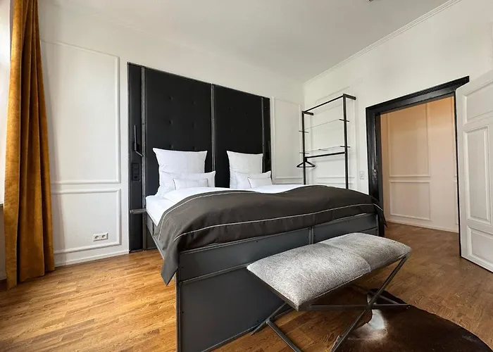 Historical Luxury Homes - Familiensuite Mit Terrasse Апартаменты