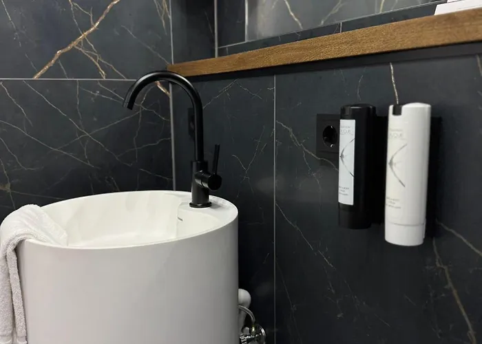 Апартаменты Historical Luxury Homes - Familiensuite Mit Terrasse *